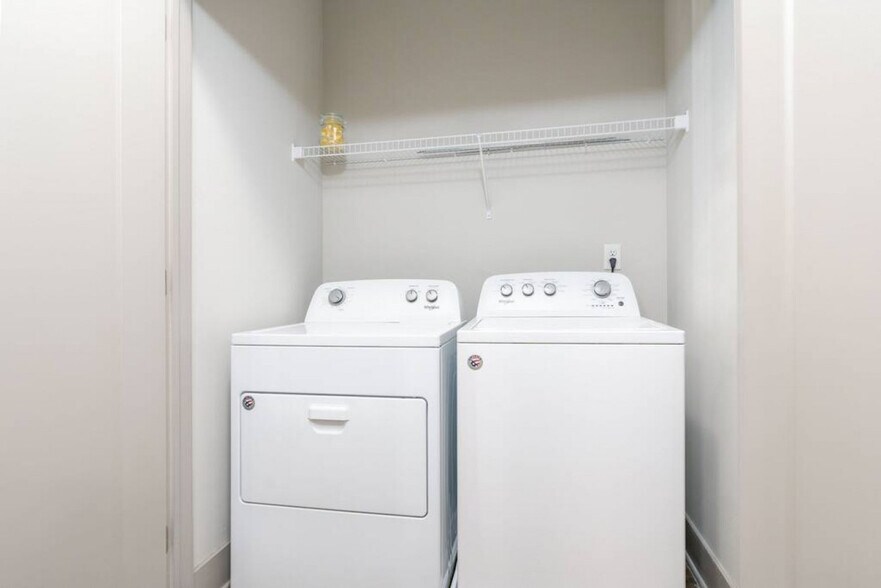 Building Photo - 6311 E Westfield Blvd