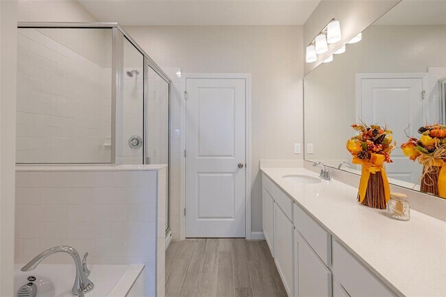 Building Photo - 4200 Campsite Lp