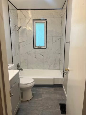 Building Photo - 7901 Camargo Rd