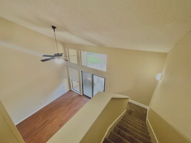 Building Photo - Crossland Downs