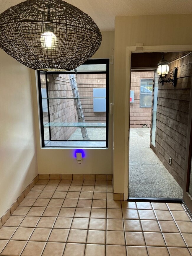 Building Photo - Charming 2-Bedroom, 2-Bathroom Townhome with Loft With Solar!