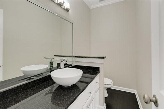 Building Photo - 1521 Wyndham Cove