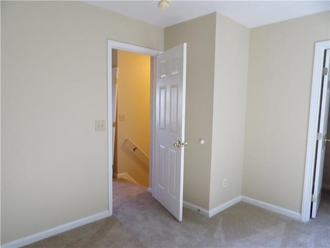 Building Photo - 62 Deer Haven Ct