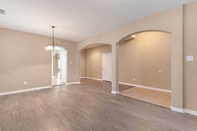 Building Photo - 7414 Bering Landing Dr