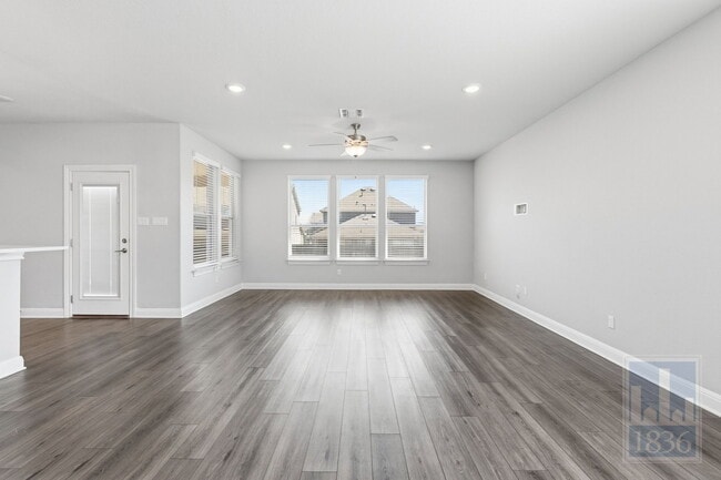 Building Photo - 555 Purple Heart Dr