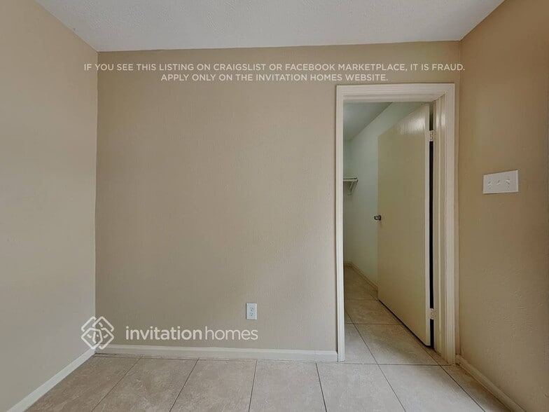 Building Photo - 27 S White Pebble Ct