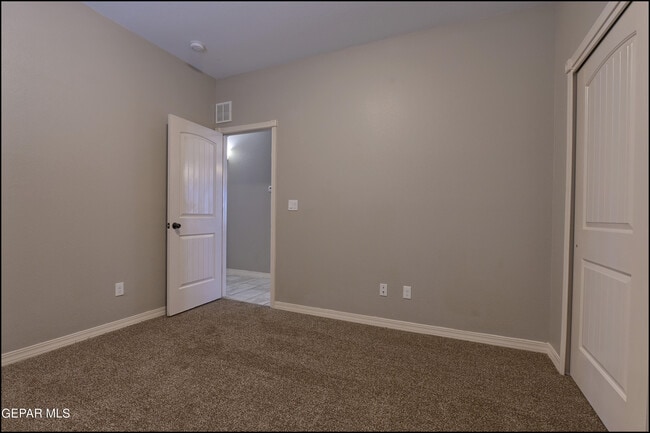 Building Photo - 14840 Ted Banks Ave