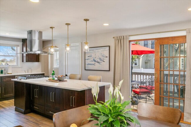 Building Photo - 17 Cedar Terrace