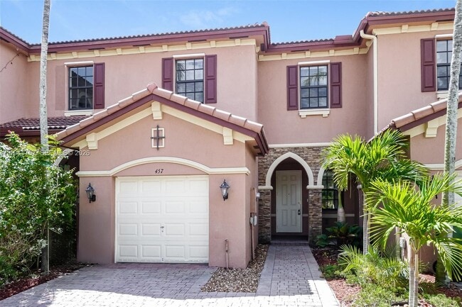 Building Photo - 457 SE 37th Pl