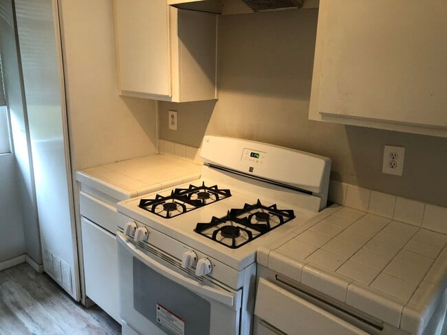 Building Photo - Great Value 1 bedroom / 1 bathroom - Lemon Grove close to all!