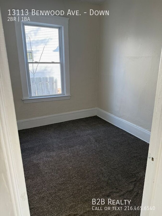 Building Photo - 13113 Benwood Ave