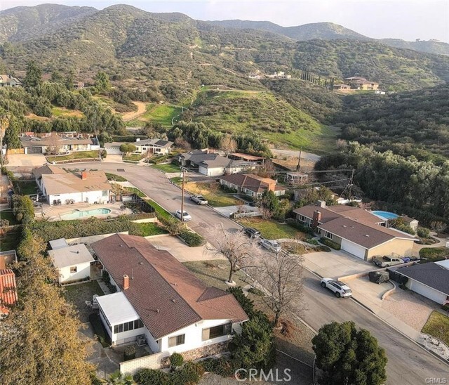 Building Photo - 35850 Cornell Dr