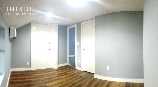 Building Photo - 415 1/2 E Oklahoma Street-