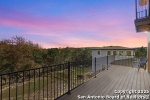 Building Photo - 1216 Canyon Lake Dr