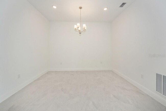 Building Photo - 16029 Volterra Point