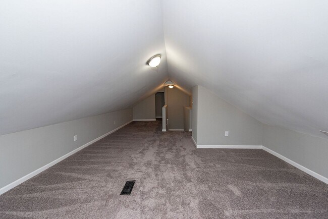 Building Photo - 4715 Green Glen Ln