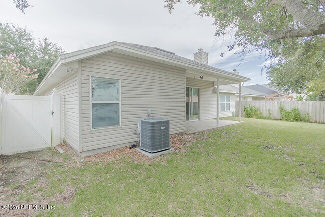 Building Photo - 684 Sid Dr