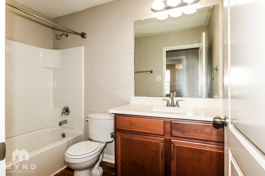 Building Photo - 10764 South Lake Mist Lane