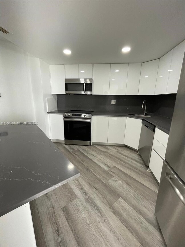 Building Photo - 2750 NE 183rd St