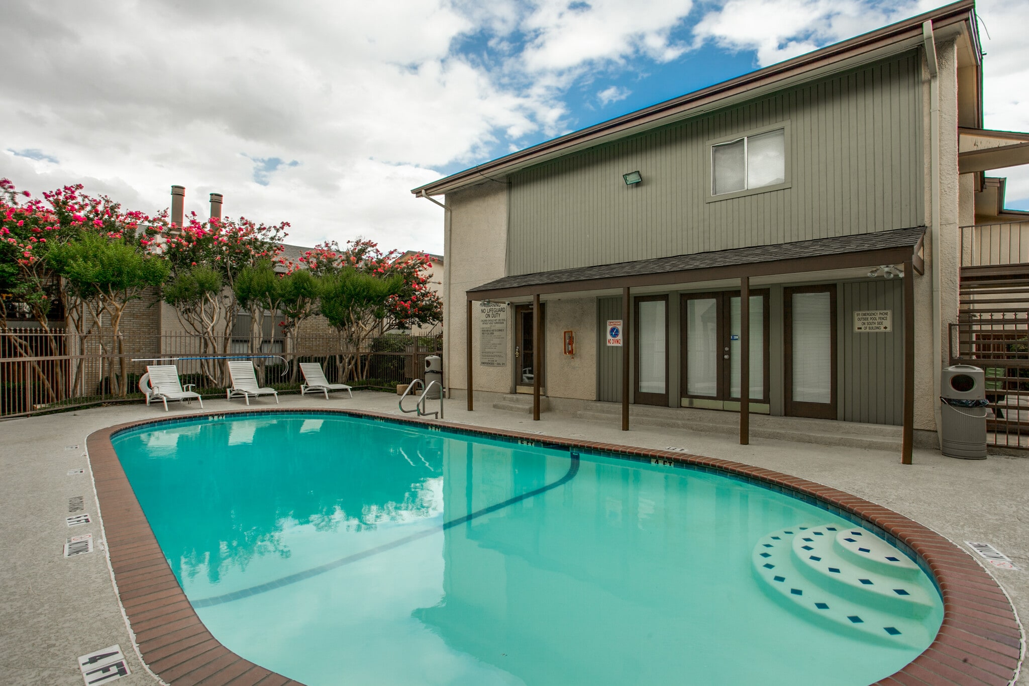 Building Photo - 12818 Midway Rd