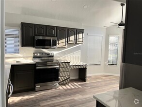 Building Photo - 5964 Parkview Point Dr