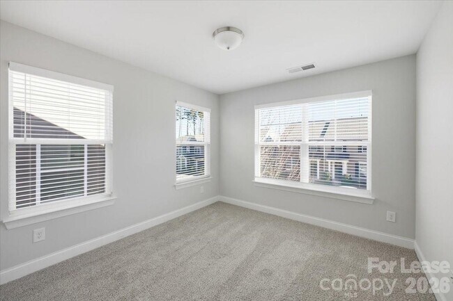 Building Photo - 1152 Township Pkwy