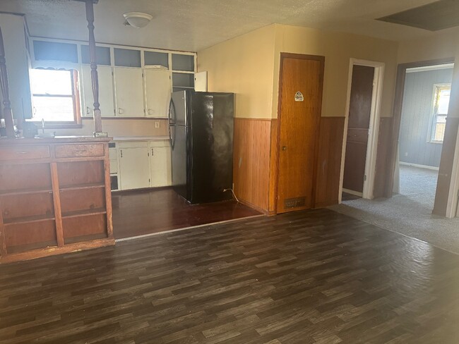 Building Photo - 1125 N 11th St