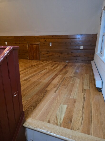 Building Photo - 12 Gillespie Rd