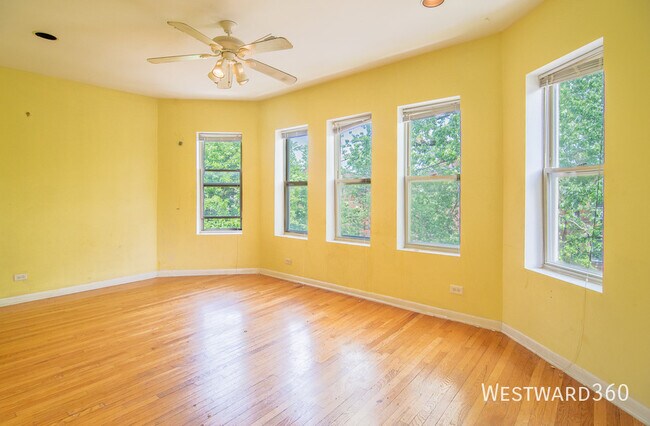 Building Photo - 8158 S Drexel Ave