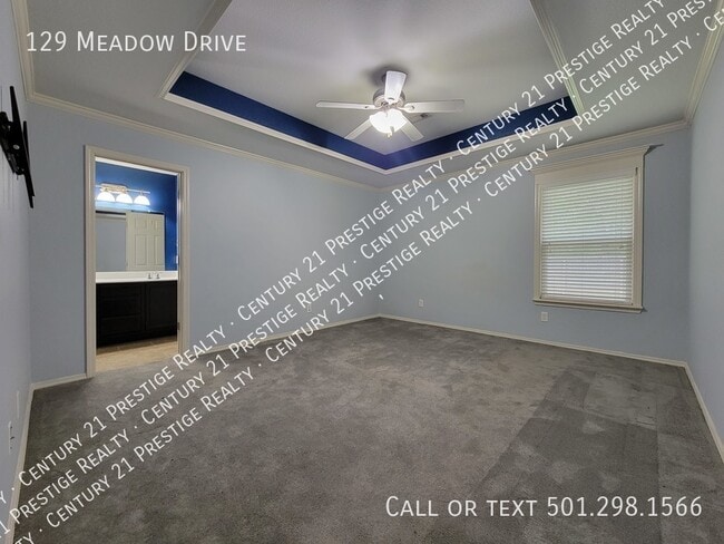 Building Photo - 129 Meadow Dr