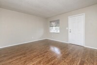 Building Photo - 7770 Starkey Rd
