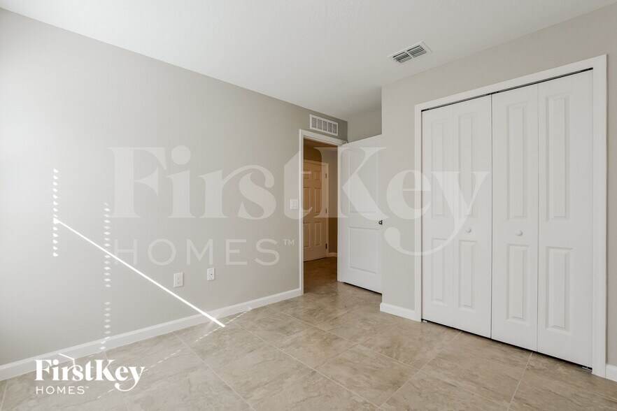 Building Photo - 208 Southern Breeze Lp