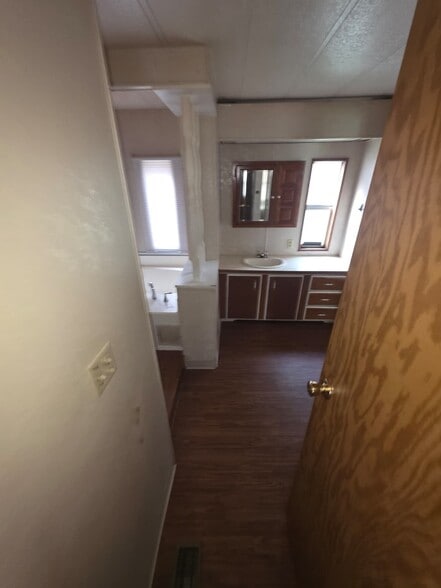 Building Photo - 4753 Marshall Ct