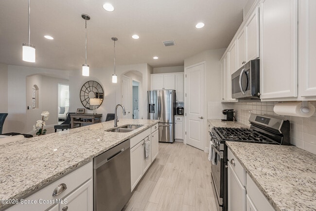 Building Photo - 2706 Addison Dr