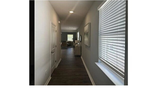 Building Photo - New 4/2.5 Townhome Near Lake Conestee and ...