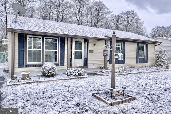 Building Photo - 1008 Clematis St