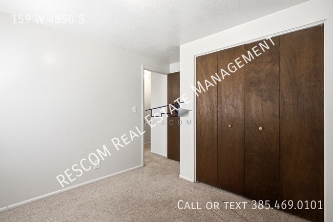 Building Photo - 159 W 4850 S