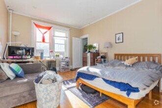 Building Photo - HOT BROOKLINE LISTING!!!