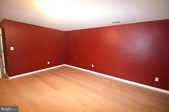 Building Photo - 21774 Kings Crossing Terrace