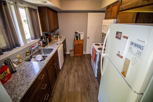 Building Photo - 3 bedroom, 1 bath home in Waterloo