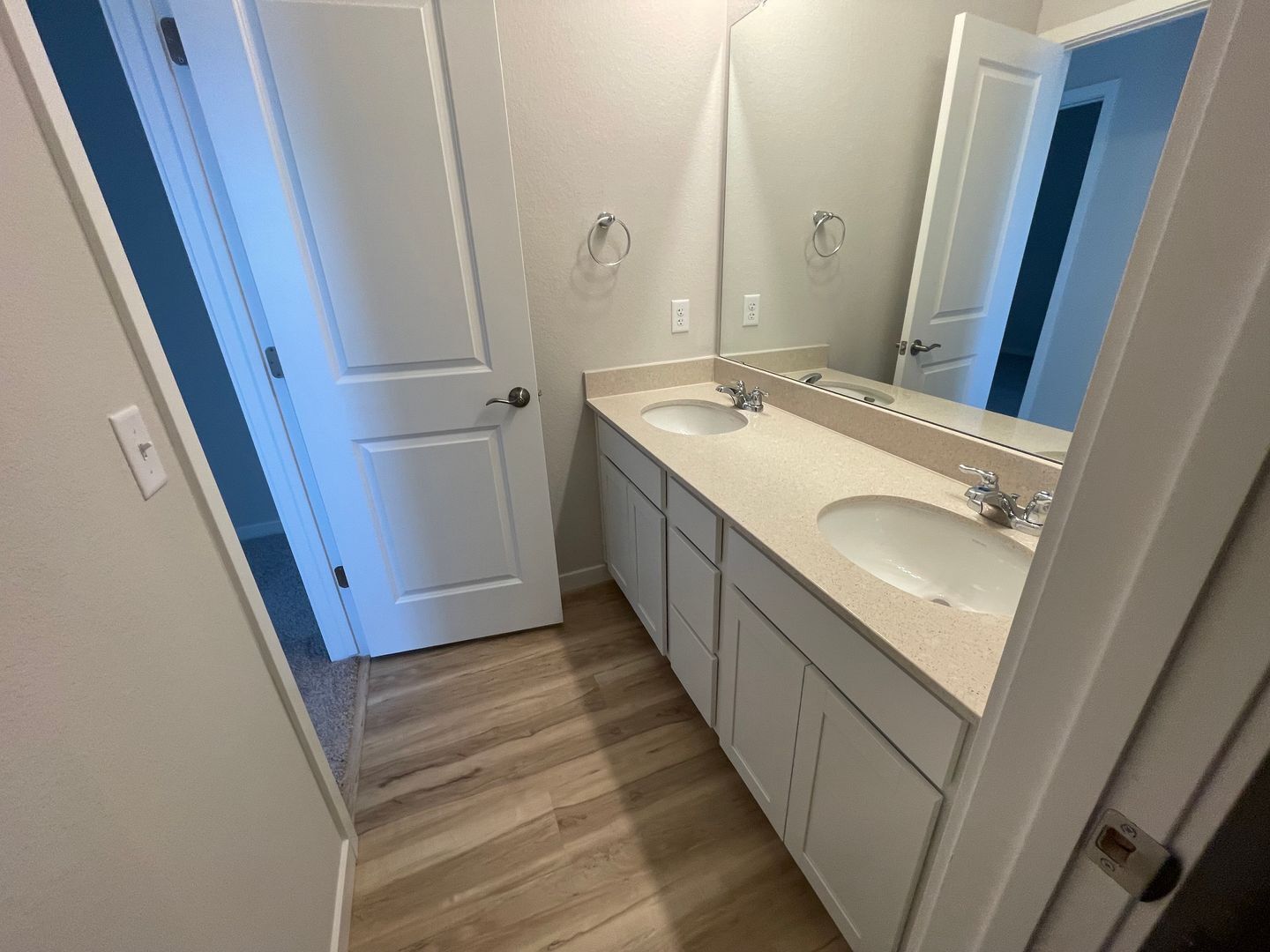 Building Photo - 1361 Brookfield Pl