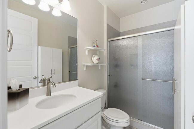 Building Photo - Brio Beauty! 3 Bedroom Home with View and RV Parking!