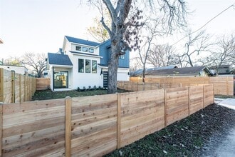 Building Photo - 2008 Canterbury St