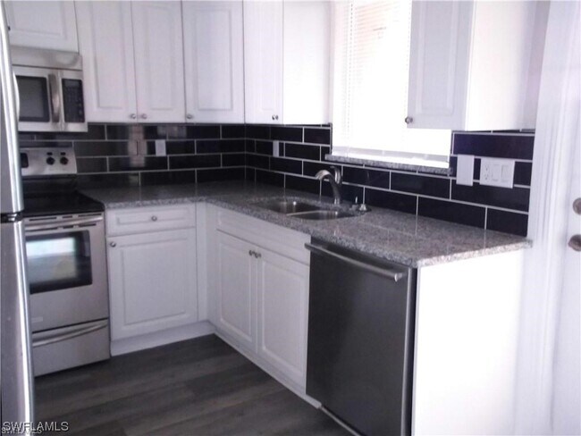 Building Photo - 4154 Castilla Circle