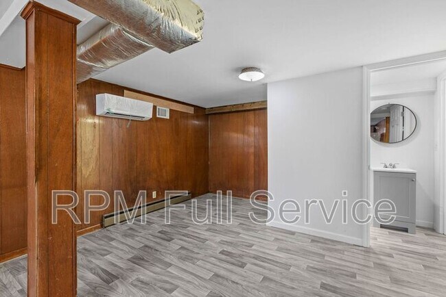 Building Photo - 3127 Larkspur Dr