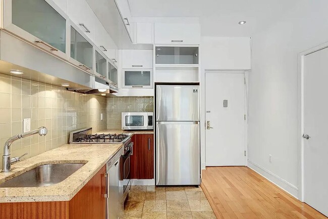 Building Photo - 41-26 27th St