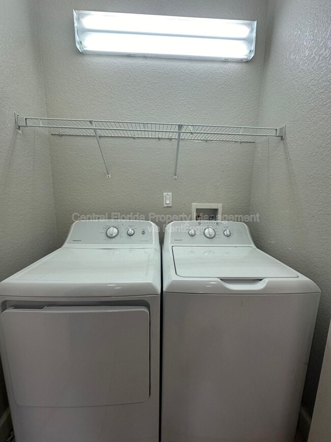 Building Photo - 1213 La Fortuna Blvd