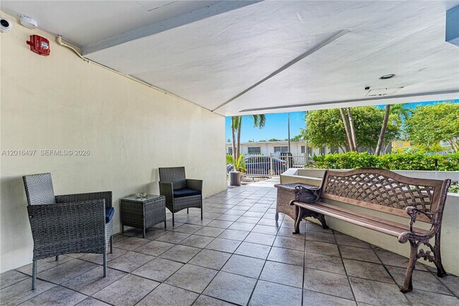 Building Photo - 8340 Harding Ave