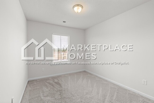 Building Photo - 3433 Briar Rose Ct