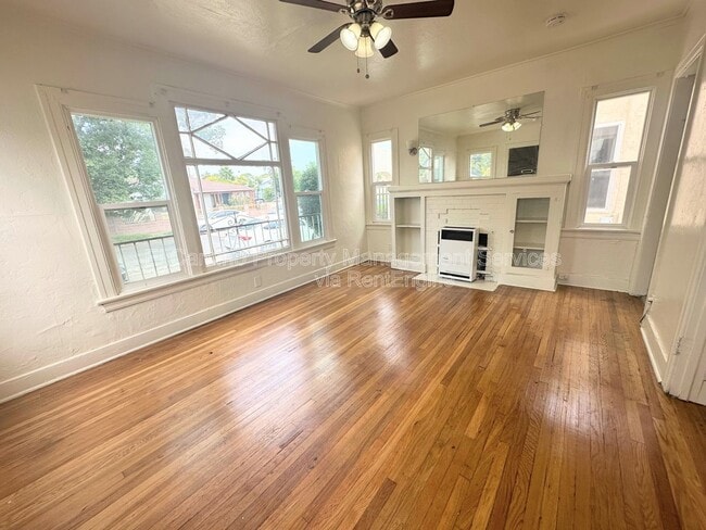 Building Photo - 2270 W 28th St